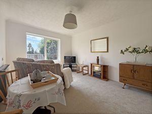 Photo 16- click for photo gallery